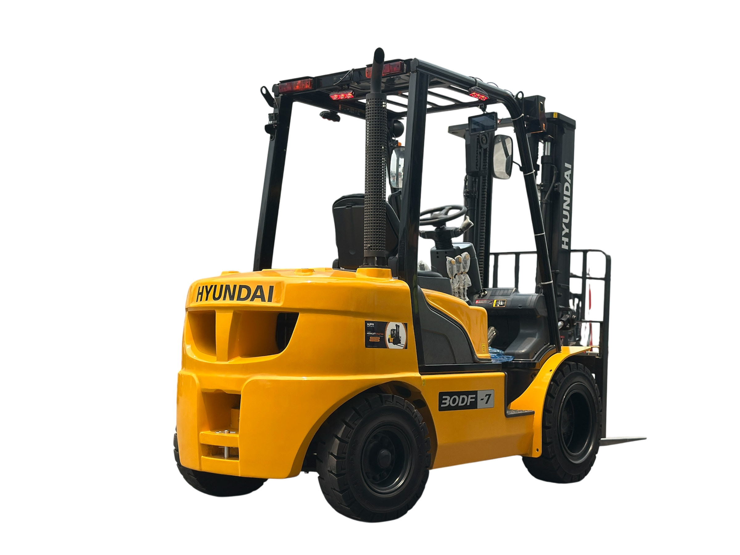 Xe nâng dầu 3 tấn