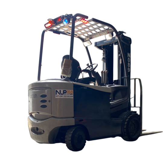 Cho thuê xe nâng điện Crown FC ngồi lái xuất xứ Châu Âu đã qua sử dụng