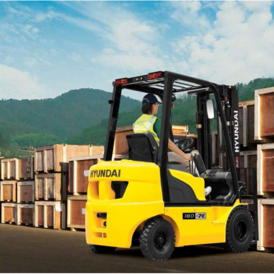 Xe nâng dầu Hyundai Hàn Quốc tải trọng nâng từ 1.5 tấn đến 1.8 tấn